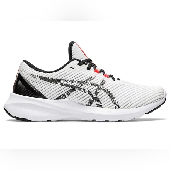ASICS Versablast White and Black Womens Running Gym Lace Up Sneakers Size 10 - Picture 2 of 9